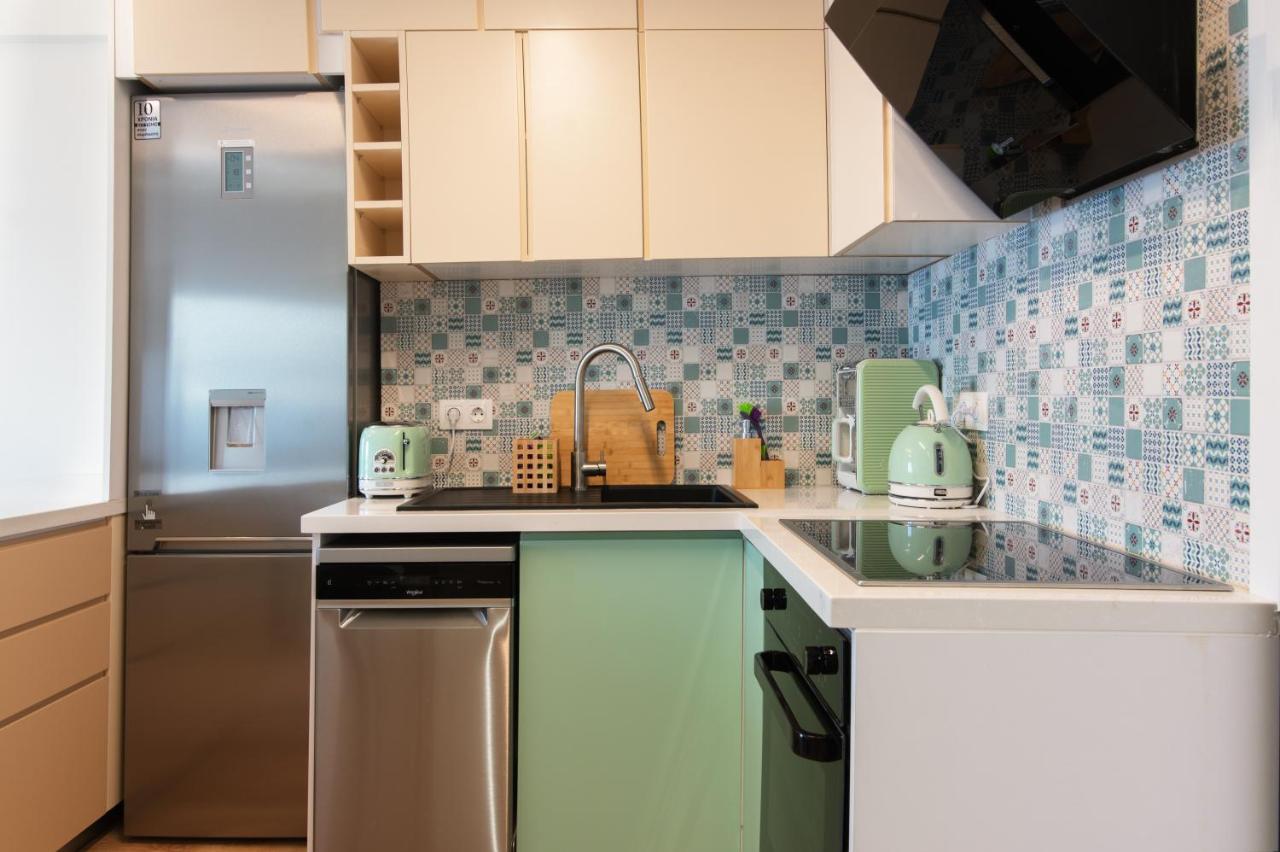 Luxury 1-Bedroom Apartment By The Sea In 아테네 외부 사진